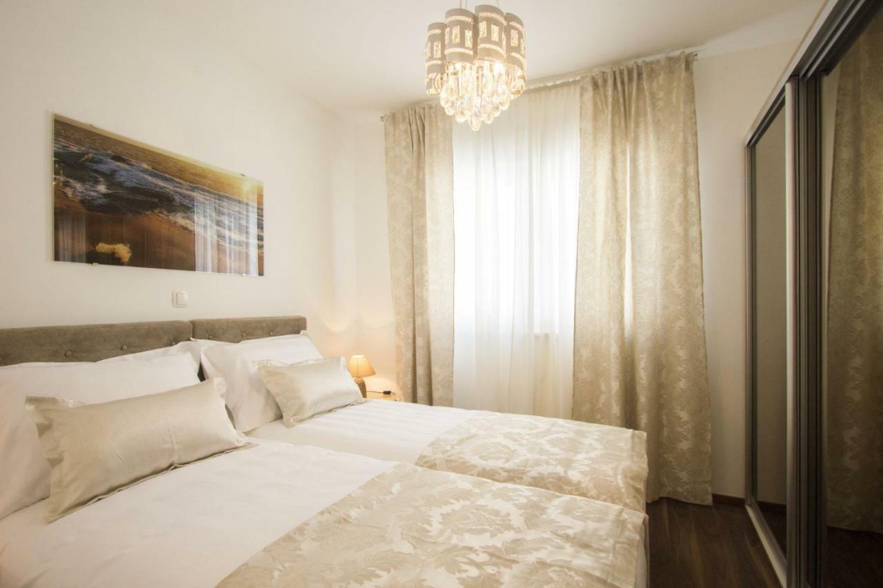 Ferienwohnung Paradise Lux Trogir Exterior foto