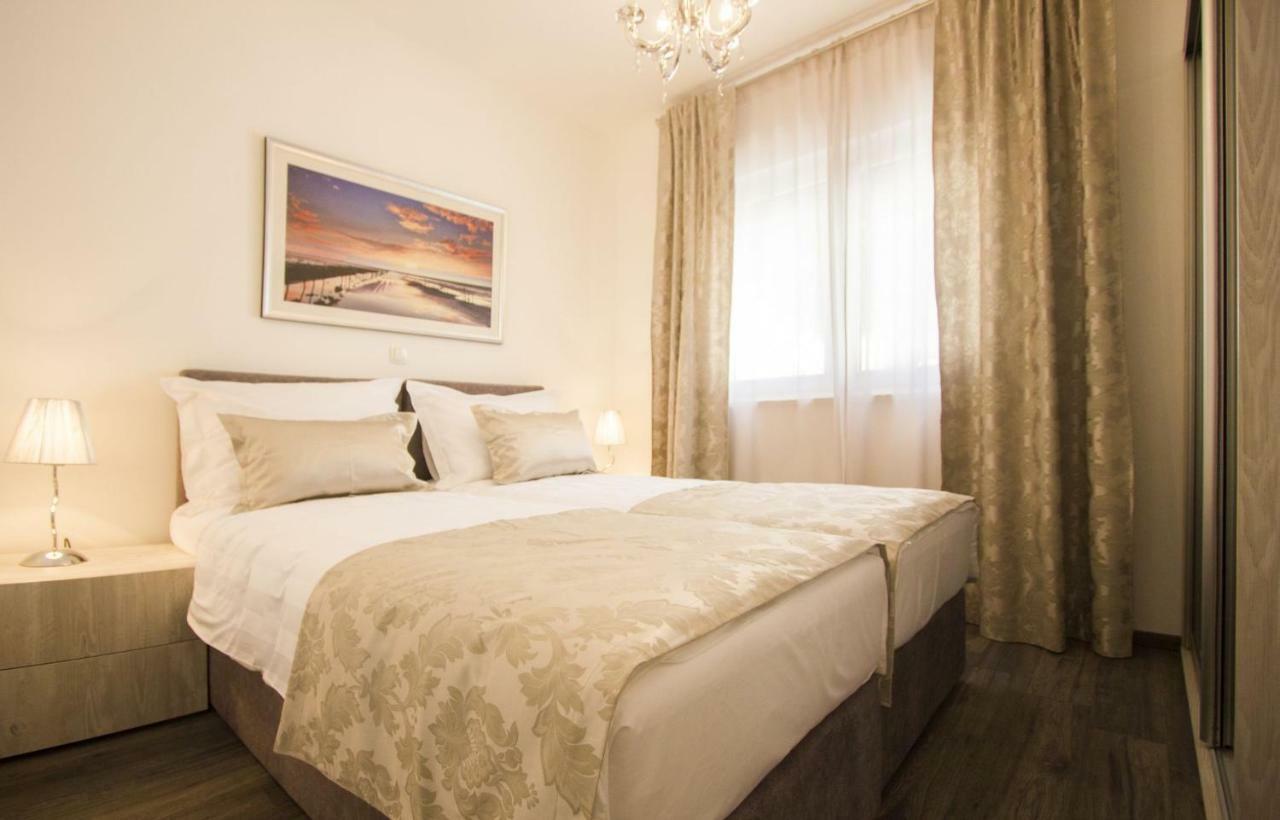 Ferienwohnung Paradise Lux Trogir Exterior foto